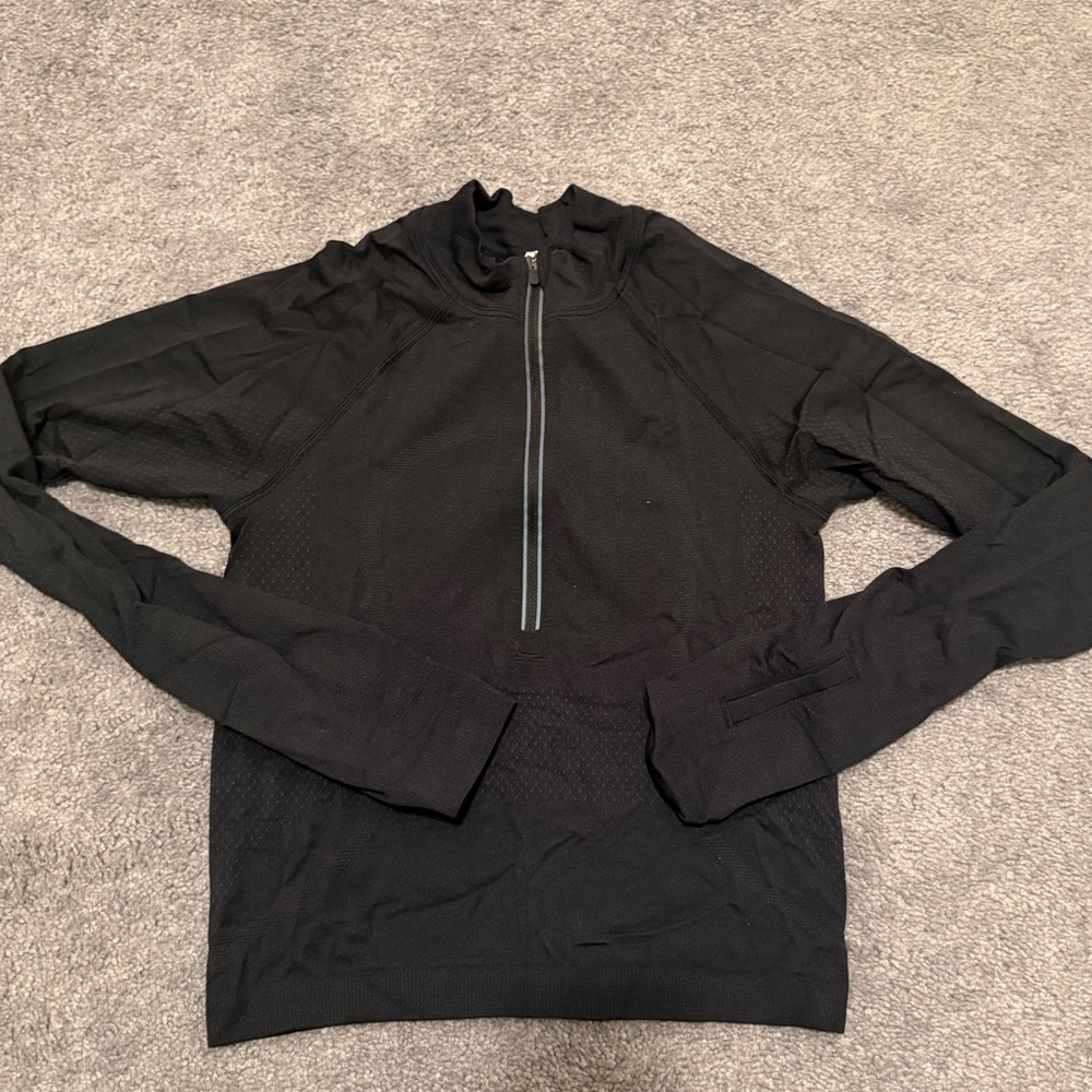 Lululemon Swiftly Tech 1/2 Zip 2.0 *Cool
Black / Graphite Grey - Picture 6 of 7